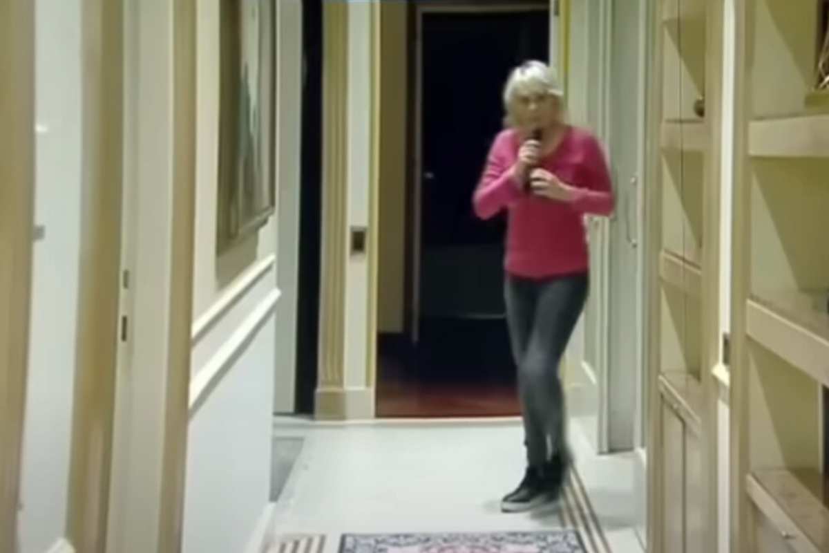 Per Maria De Filippi, la sua villa a Roma non è soltanto una residenza, ma un vero e proprio rifugio dove rigenerarsi dopo lunghe giornate di lavoro